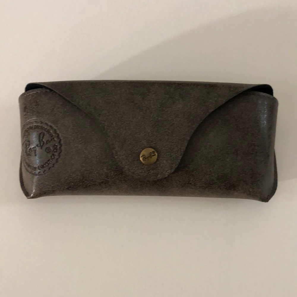 Rayban case, with lens rag!